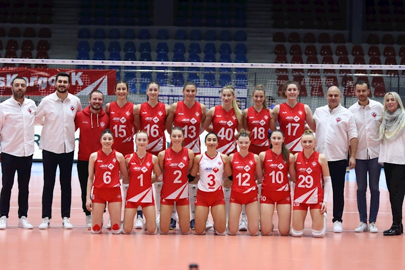 Aras Kargo Spor Kulübü ilk sezonunda play-off’a kaldı