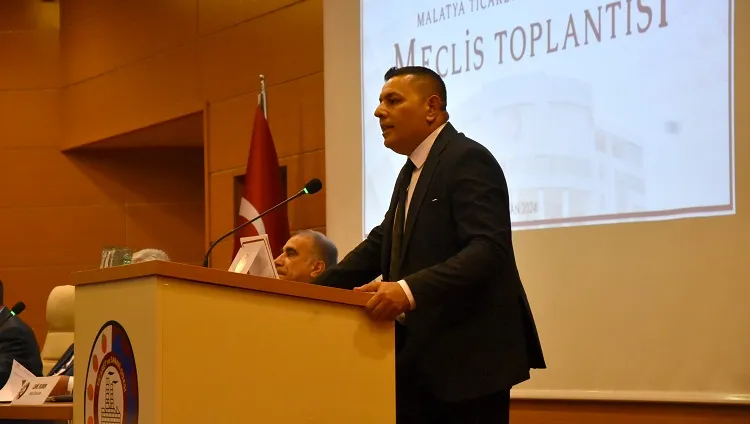 Başkan Sadıkoğlu: “Kişisel rantları uğruna Malatya’yı borç batağına sürüklediler”