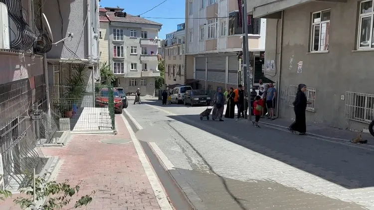 Esenyurt’ta balkondan düşen çocuk hayatını kaybetti