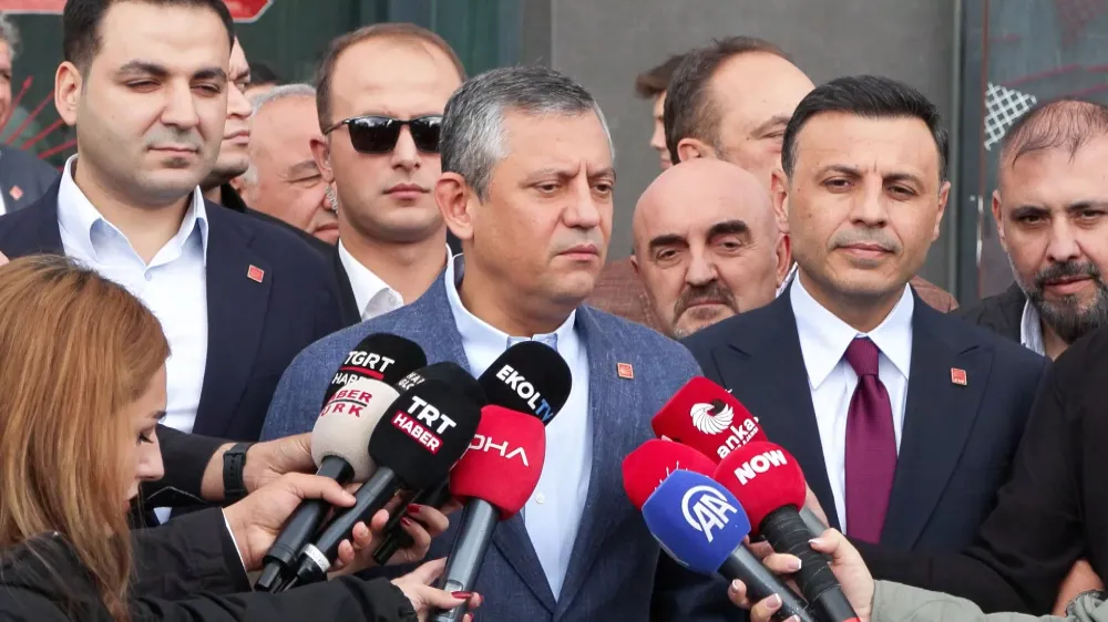  Özgür Özel ; Olağan Kongre sürecimiz yürüyor