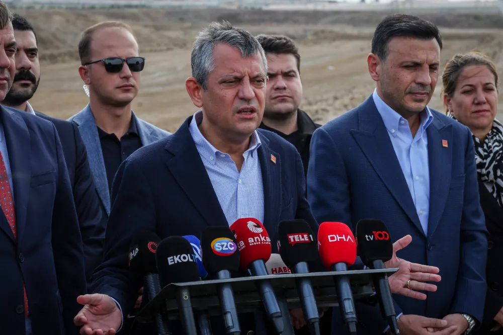  Özgür Özel, Ekrem İmamoğlu