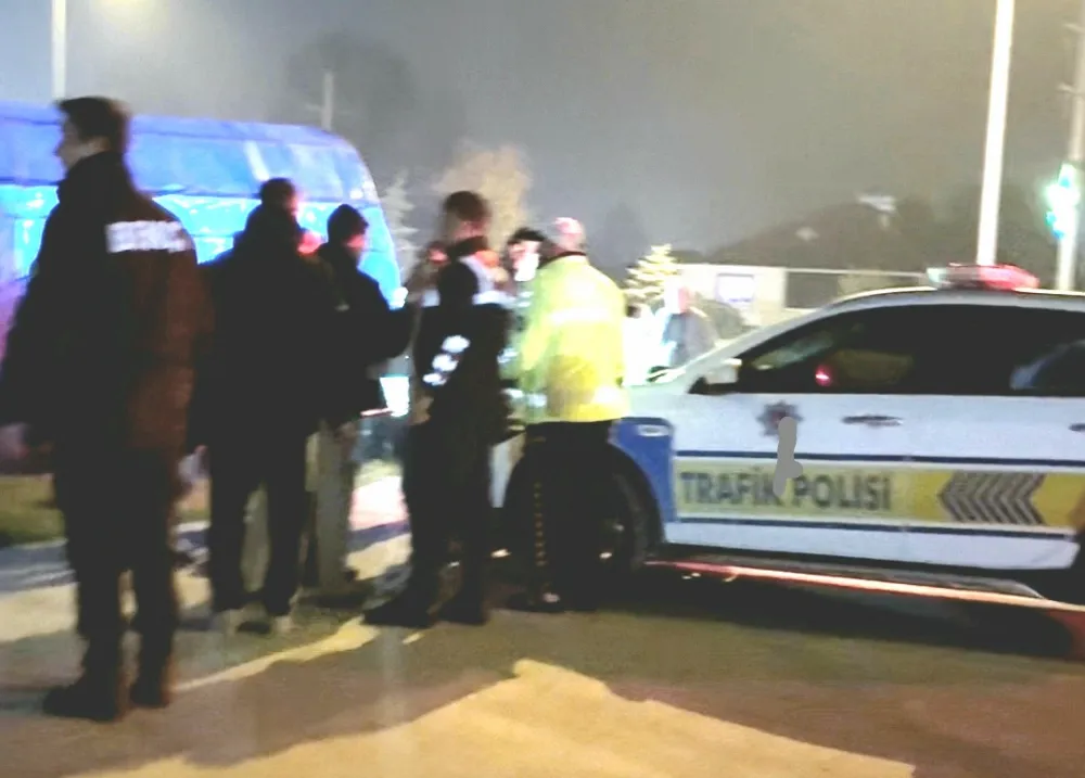 Kaza sonrası sürücüler arasında kavga çıktı; polis araya girdi