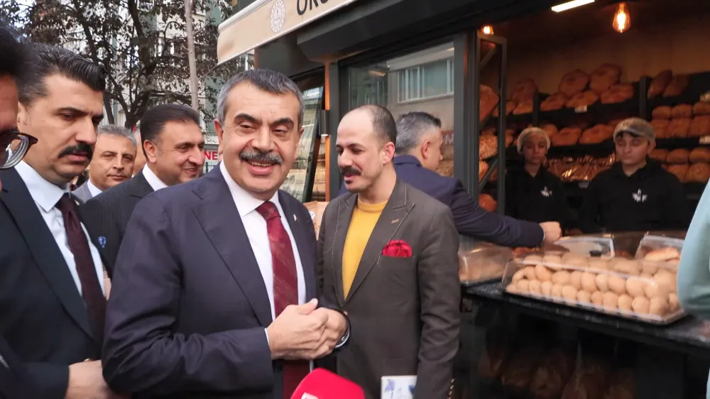 Bakan Tekin: Yönetişim mekanizmasını sağlıklı kurgulamaya çaba sarf ettik