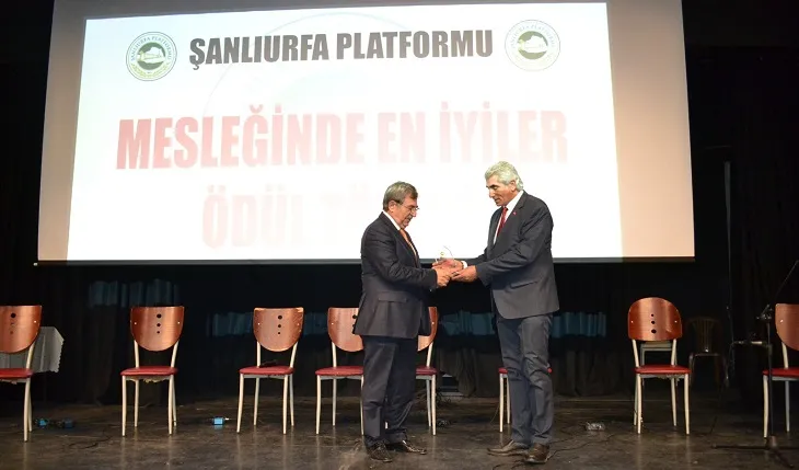 Erayabakan; Bu Ödülü Basın Şehidi ve Tüm Gazetecilere Armağan Ediyorum
