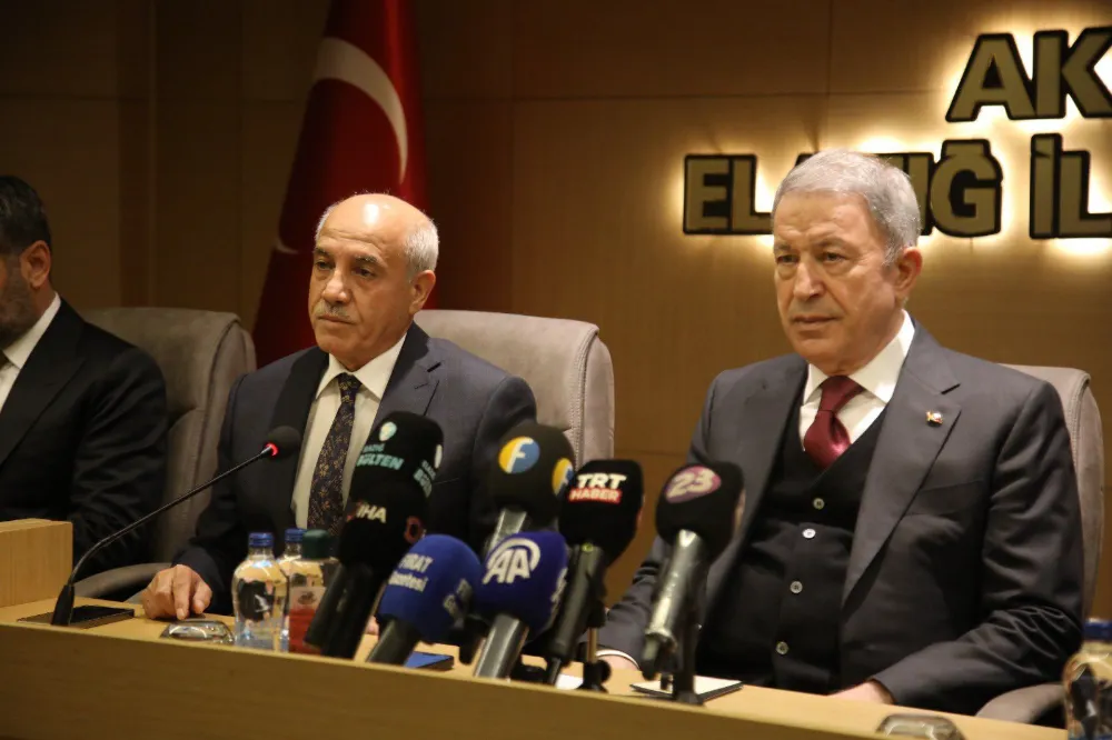 Hulusi Akar : Artık söz dinleyen değil, sözü dinlenen Türkiye var