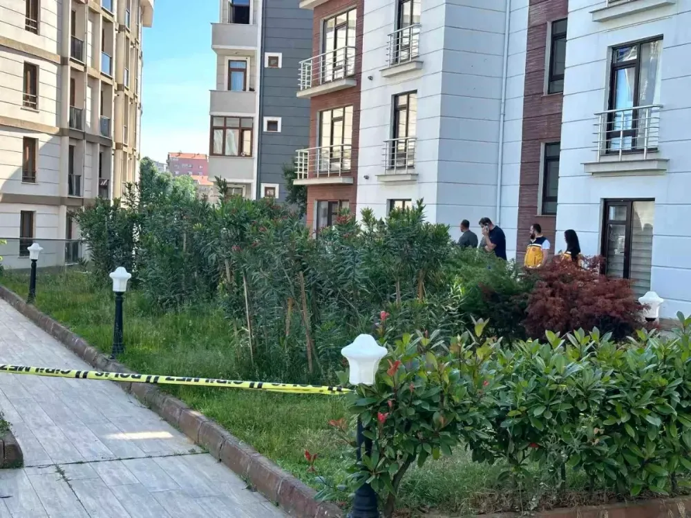 Gece balkondan düşerek ölen genç kadının cansız bedeni sabah bulundu