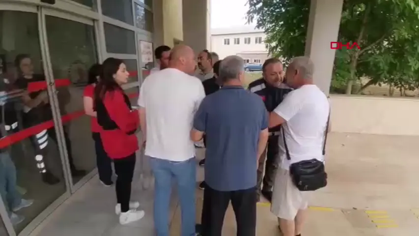 Sınava geç kaldığı için sinir krizi geçiren genç kız hastaneye kaldırıldı