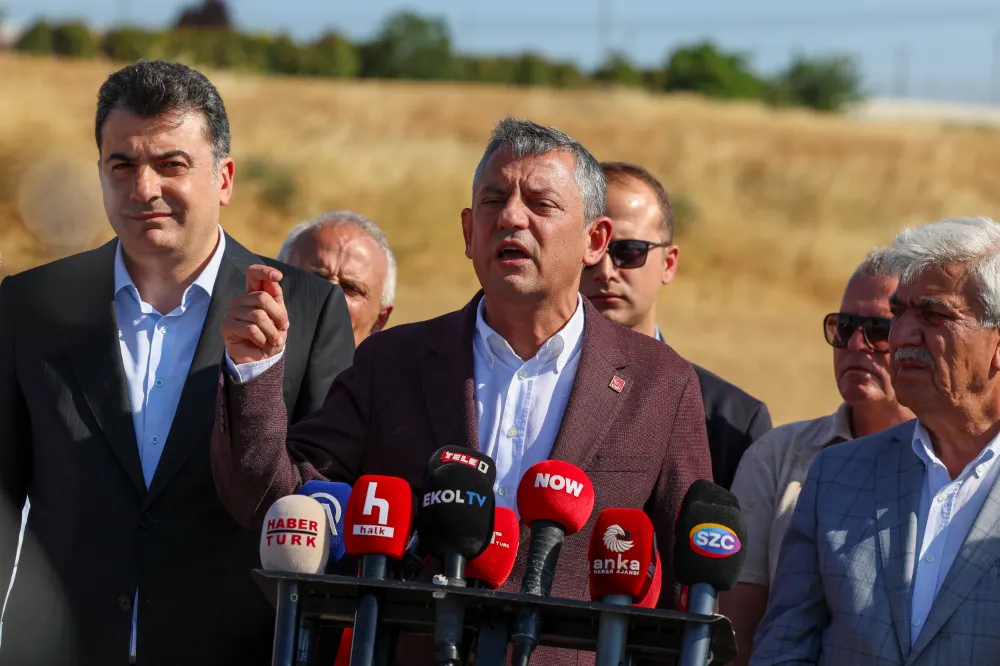 Özgür Özel: Tarihte ilk kez ankette yüzde 40’ı görüyoruz