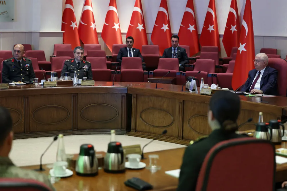 Bakan Güler Ordumuzun gücünü sürekli tahkim ediyoruz