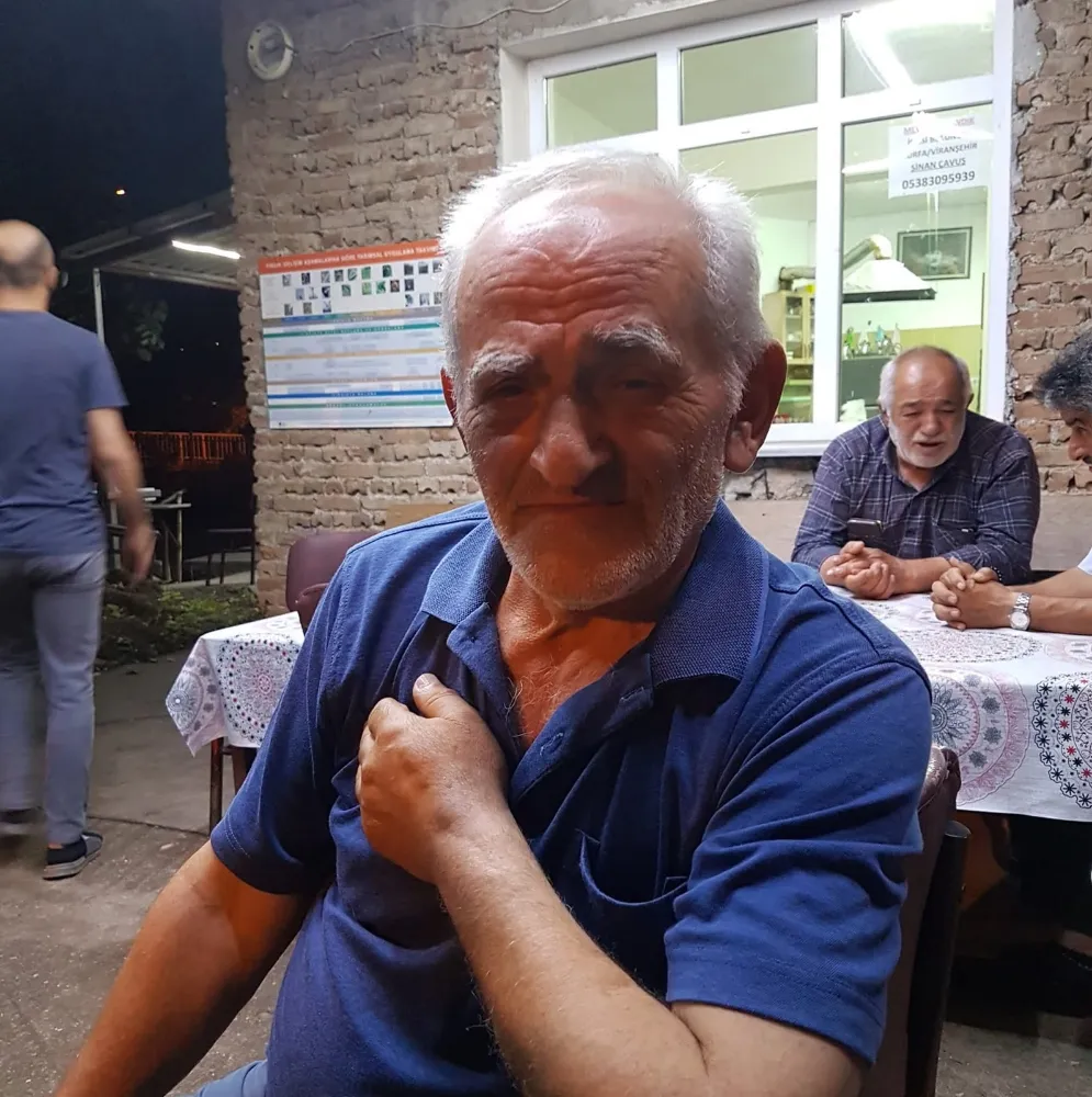 Tribündeki arbede sırasında kalp krizi geçiren taraftar öldü