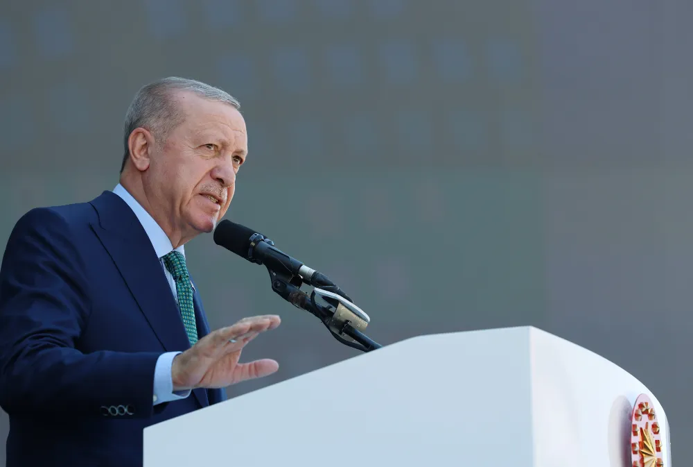 Cumhurbaşkanı Erdoğan : Güç dengelerinin yeniden belirlendiği bir süreçten geçiyoruz