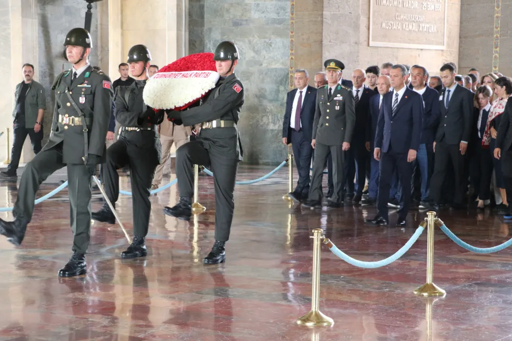 Özgür Özel, Lozan Antlaşması