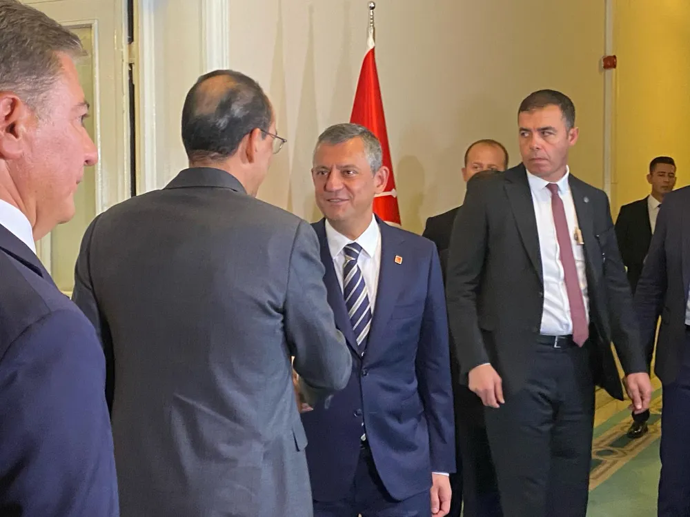 MİT Başkanı Kalın, Özgür Özel