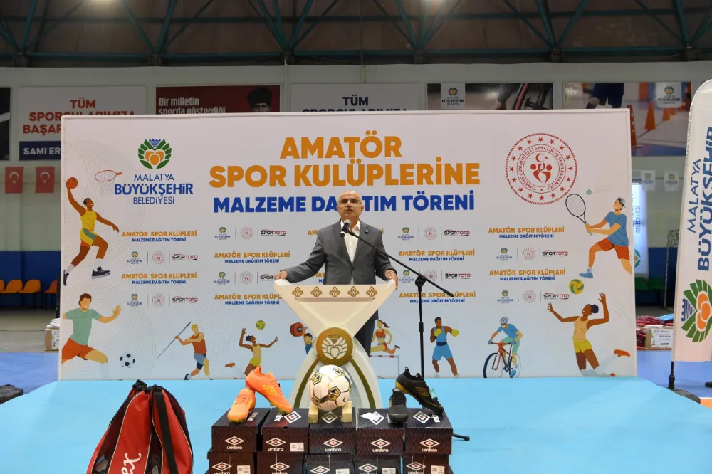 Malatya’da Amatör Spor Kulüplerine 10 Milyon TL Değerinde Spor Malzemesi Desteği