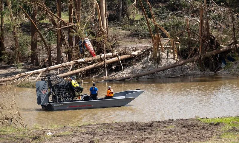 Texas’taki sel, 110 milyon yıllık dinozor izlerini ortaya çıkardı