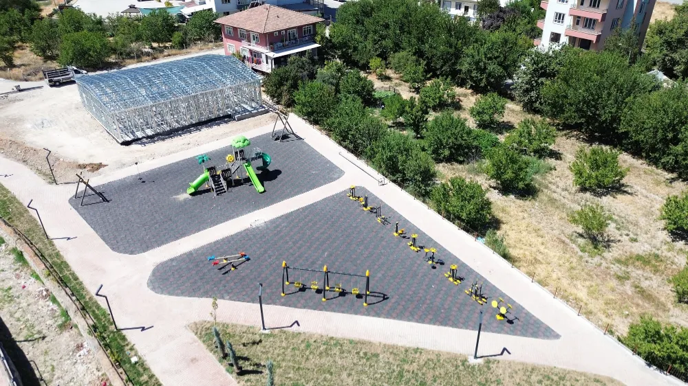 Battalgazi’de Parklar Yenilendi, Yeşil Alanlar Genişletildi