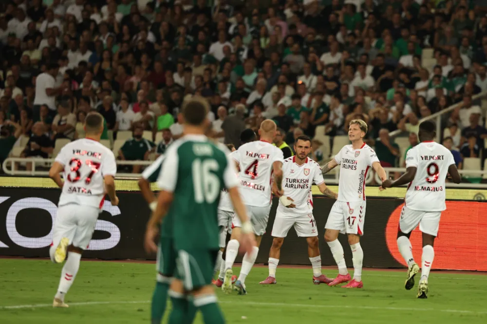 Panathinaikos - Samsunspor: 2-1