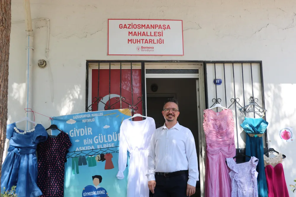 Bu muhtar, yaptığı hizmetlerle siyasileri gölgede bırakıyor