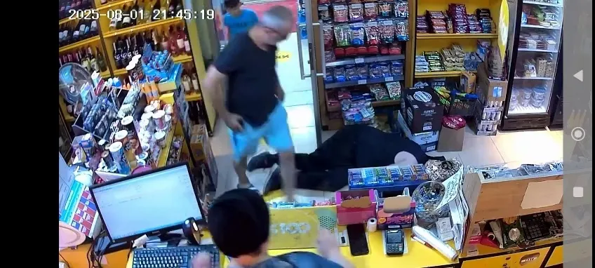 Alışveriş için girdiği markette kalp krizi geçirerek hayatını kaybetti