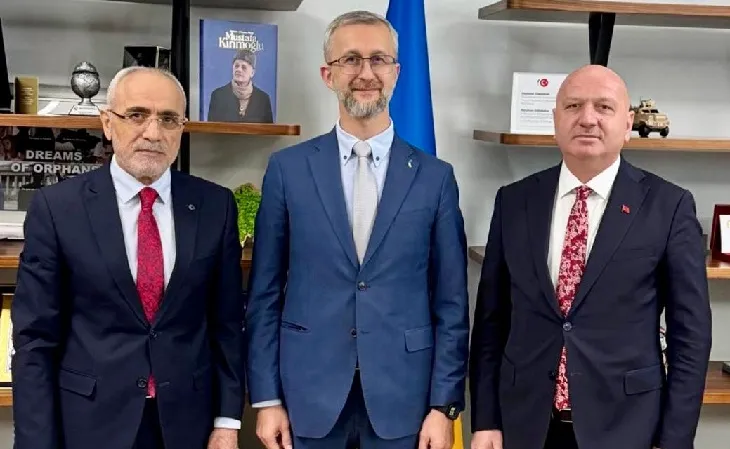 Yalçın Topçu’dan Neriman Celâl’e hayırlı olsun ziyareti
