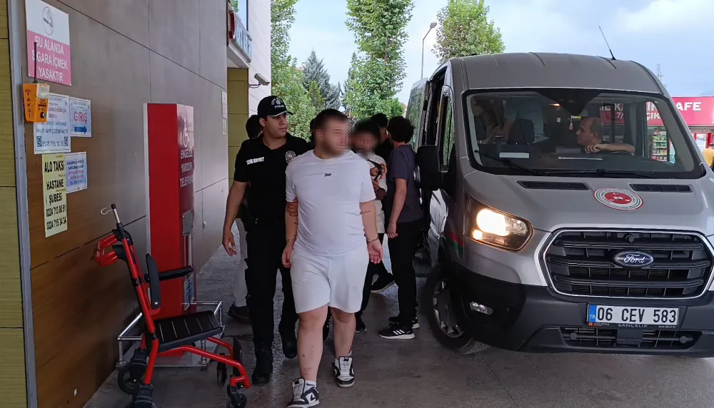 Mobilya imalatçısını silah zoruyla kaçırıp banka kartını gasbeden 6 kişi tutuklandı