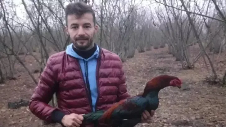 Çalıştığı fabrikada duvar ile çelik boru arasına sıkışan işçi öldü