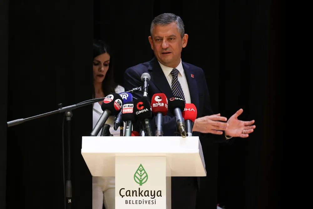 Özgür Özel: Geleceğin iktidar partisine darbe yapmaya çalışıyorlar
