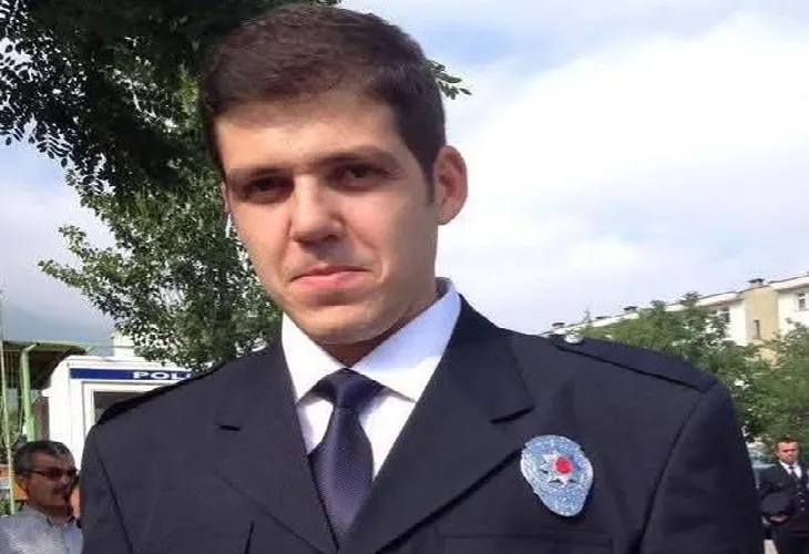 Polis memuru, rahatsızlanan eşinin yanına giderken kazada yaşamını yitirdi