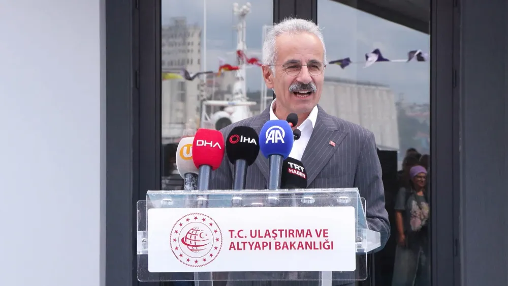 Bakan Uraloğlu: Ülkemiz, uluslararası ticaret faaliyetleri açısından anahtar konumdadır